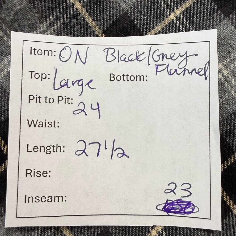 Old Navy Men's Black and White Plaid Shirt - Picture 4 of 4